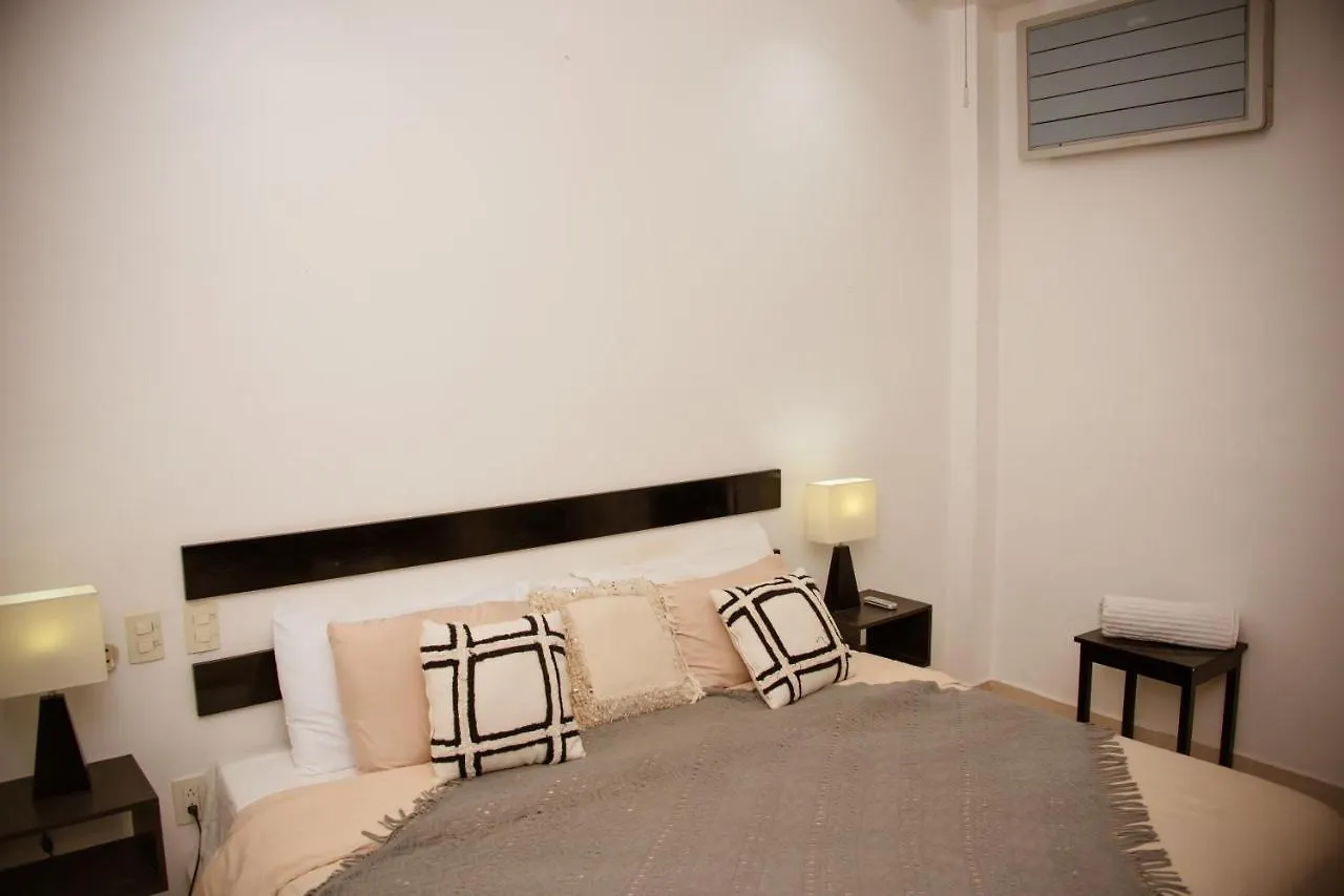 Apartment Tohoku 4 Pax- Parking Free- 500Mtrs 5Ta Av Playa del Carmen 0*,  Mexico